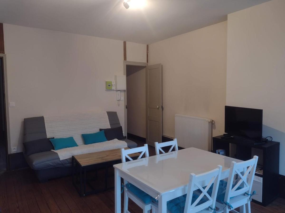 Appartement 2Eme Etage Proche Des Thermes 波旁莱班 外观 照片